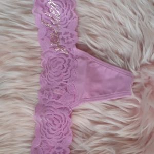 New Listing!! Brand New PINK VICTORIA'S SECRET Thong- XS